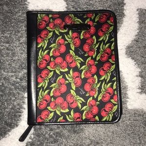 Betsey Johnson iPad case 🍒🖤